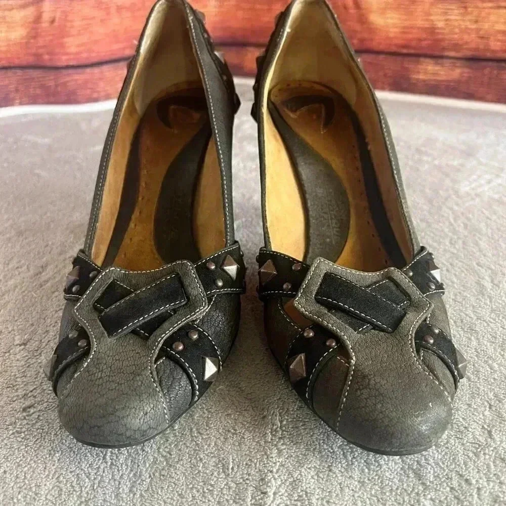 Donald J. Pliner Sport-I-Que Beatrice Muted Black Studded High Heel Pump Shoes - Picture 3 of 16